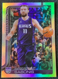 2025-26 Topps Basketball #167 Domantas Sabonis Rainbow Foil. Sacramento Kings - Picture 1 of 2