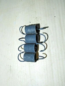 IHC 745 743 844 XL Kupplung Feder Zugfeder 3221761R1 4 Stück - Bild 1 von 2