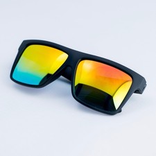Black – Polarized Rainbow Sunset Lense Sunglasses (RTS)