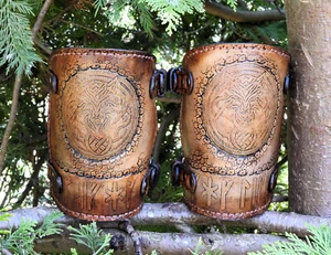 echte Leder-Armschienen Armband Armspange Mittelalter Larp Wikinger Wolf Fenris - Bild 1 von 3