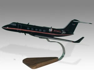 Gulfstream III Desk Wood Airplane New Model Large Scale 1/72 - Picture 1 of 12
