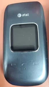 Pantech Breeze III with Nite Ize Belt Case - Picture 1 of 6