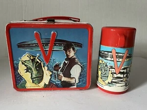 Vintage 1984 V Lunchbox And Thermos. Very Scarce Set Good Condition - Picture 1 of 12
