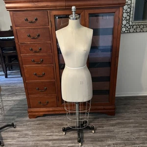 VintageModel Form Size 10 Dress Form Mannequin - Picture 1 of 11
