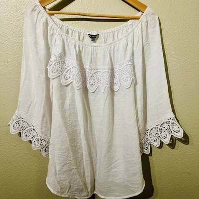 Unique Spectrum White Off Shoulder Top/ Blouse 3/4 Sleeves Lace Boho Plus Sz 1X - Image 1 of 4