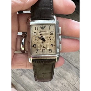 Emporio Armani Herren Classic Chronograph Armbanduhr mit silbernem Zifferblatt - Bild 1 von 7