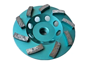 Molienda rápida de superficie para rueda turbo taza de 4"" en concreto y mampostería, roscado de 5/8""-11 - Imagen 1 de 5