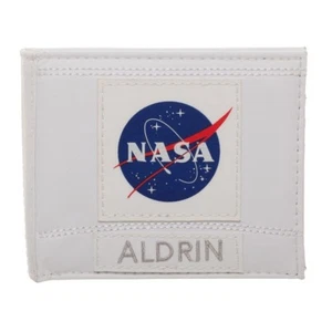 NASA USA Flag Wallet Bifold Men's Astronaut Buzz Aldrin Name White Space - Picture 1 of 3
