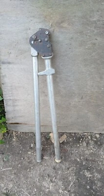 Heavy duty commercial shipping crimper and bander - Image 1 of 4