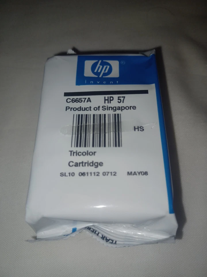 hp 57 tri-color ink cartridge Expired - Image 1 of 1