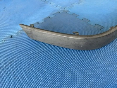 BMW E36 Serie 3 318i 323i 325is 1994-1999 parachoques delantero moldura lateral derecha Foto 1 de 4