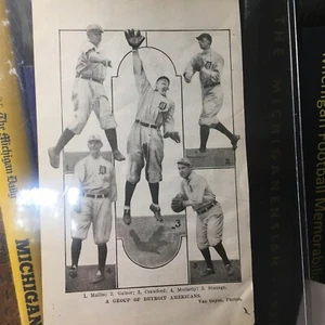1913 Detroit Tigers Mullin,Gainor,Crawford,Stanage, Moriarty. Spalding Guide  - Picture 1 of 2