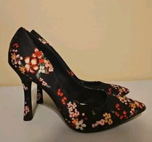Jessica Simpson Black Floral Pumps Shoes Size 8.5 M - Picture 1 of 10