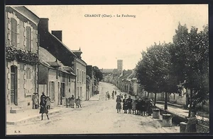 AK Charost, Le Faubourg mit Einwohnern an der Hauptstraße  - Bild 1 von 2