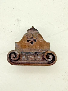 Zifferblatt für Uhr gebraucht. Größe 2" hoch, 2 3/8" breit und 1 9/16" tief.  (CM59-3026) - Bild 1 von 5