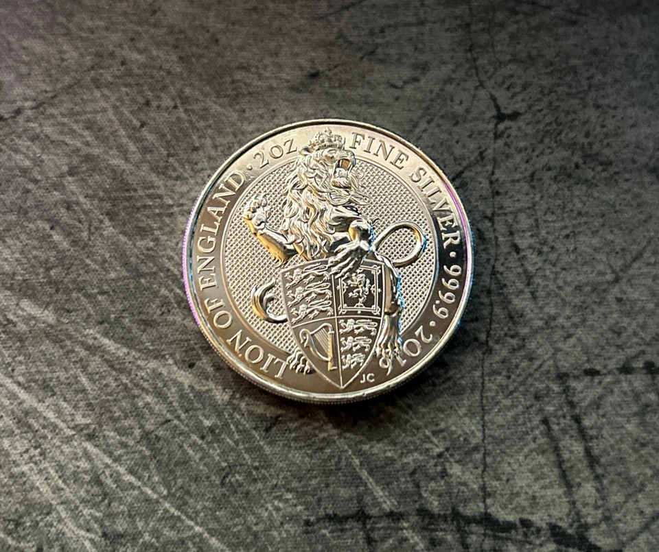 Moneda de plata 2016 Gran Bretaña Queen's Beast León of England *2 oz* .9999 Foto 1 de 2