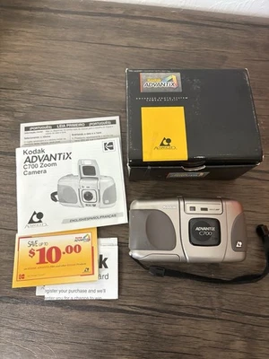Kodak Advantix C700 Film Camera Easy AF Aspheric Lens 2.0x Zoom 30-60mm Lens - Image 1 of 4