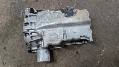 SKODA KAROQ SUMP PAN 04E1036Q1AD 1.5 PETROL 2017-20 2018 ** - Image 1 of 4