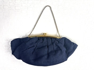 VTG 40'S BLUE STRIPE CREPE CLOTH FABRIC PLEATED WRISTELET KISSLOCK BAG PURSE - Image 1 of 4
