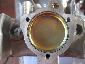 Porsche 911, 964, 993 Öl- Spritzrohr Nockenwellenaufsatz reinigen, ggf. erneuern - Bild 1 von 3