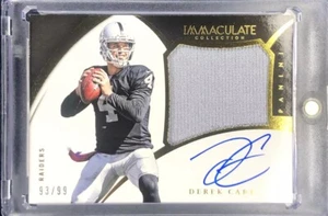 2015 IMMACULATE DEREK CARR ON-CARD PATCH AUTO SP /99 WORN RAIDERS LEGEND MINT - Picture 1 of 2