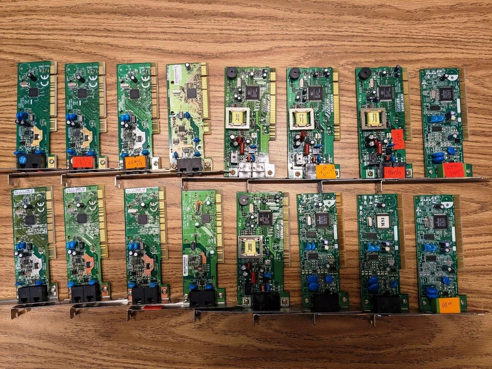 Лот из 16 - шлюз eMachines факс модем внутренний PCI - см. фотографии для моделей - Изображение 1 из 4