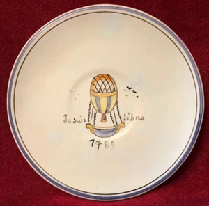 Piattino ceramica vintage Nevers France Faience • Mongolfiera • Je Suis Libre - Foto 1 di 5