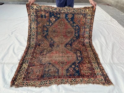 Alfombra antigua anudada a mano de 3,10 x 4,6 pies alfombra estilo caucásico envejecida de pelo bajo Foto 1 de 4