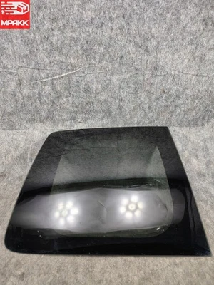 NISSAN NV200 2013-2021 MONTAJE VENTANA CRISTAL TEMPLADO TRASERO IZQUIERDO OEM 90301-3LM2D Foto 1 de 4