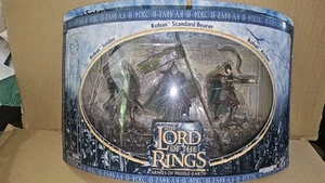 Lord of the Rings Soldiers and Scenes: Men of the Rohan Army Set of 3 (2003) - Picture 1 of 8