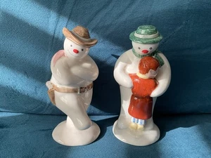 Figurine Royal Dalton "Il pupazzo di neve e il cowboy". Regno Unito 1985 - Foto 1 di 3