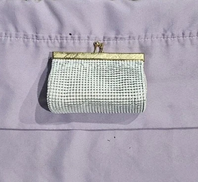 Vintage White Mesh & Leather Coin Purse; Gold Frame & Kiss Lock - Image 1 of 4