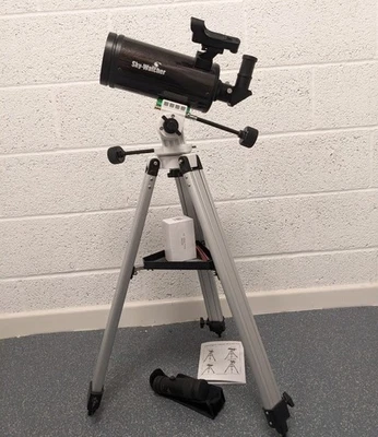 Sky-Watcher Maksutov Telescope MC102DAZ Pronto 102mm & Tripod - Image 1 of 4