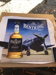 Neu Bentwing By Hanger 1 French California Brandy Flugzeug Blechschild. - Bild 1 von 3