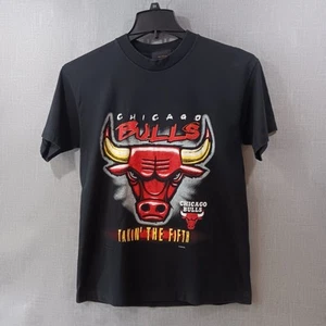 VTG Chicago Bulls T-Shirt 1997 NBA Champions Takin The Fifth Size Medium USA - Picture 1 of 5