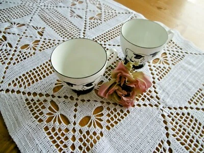 Linge ancien Chemin de table au crochet blanc ( 114 x 45 cms ) - Photo 1/4