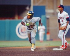 1990 Oakland Athletics RICKEY HENDERSON Glossy 8x10 Photo Baseball Print HOF 09