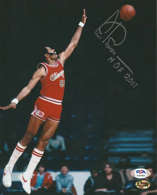 Artis Gilmore-Bulls-Autographed 8x10 Photo-W/ HOF 2011 Inscription-PSA/DNA - Image 1 of 2