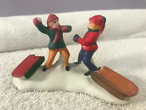 Christmas village accessory two children snowball fight CH4832 - Picture 1 of 5