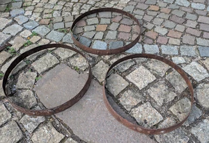 3x Radring Gartendeko Faßring Faßreifen Ring Eisen geschmiedet Radeisen 40-43cm - Bild 1 von 7