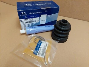 Hyundai Santa Fe Mk4 Rear CV Boot Kit TM 2018-on 495062BA60 Genuine NEW OEM - Picture 1 of 7