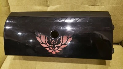 Painel de enchimento de lanterna traseira central Pontiac Firebird 1998-2002 fabricante de equipamento original preto vermelho - Imagem 1 de 4