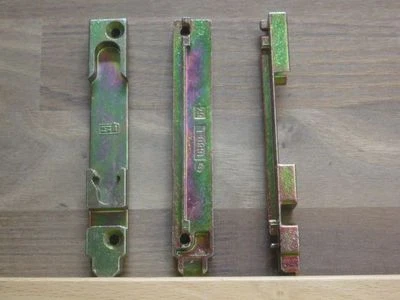 SIEGENIA FAVORIT Siegenia Kipp Schliessblech A 1660 L links für Dreh Kipp Fenster und Türen