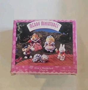 Hallmark 1995 Merry Miniatures Alice in Wonderland 5 Piece Set with Box - Picture 1 of 3