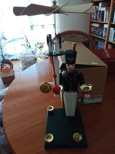 Bergmann Als Pyramider - Bild 1 von 2