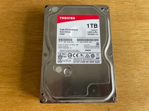 Toshiba P300 1TB 3.5'' SATA High-Performance Hard Drive  - Picture 1 of 1