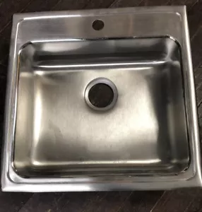 Elkay 1 Foro 22" x 22" x 5", Ciotola Singola Montaggio Superiore Acciaio Inox GAR1159-F103 - Foto 1 di 6