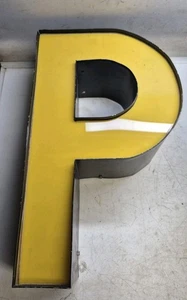 Vintage 3D Marquee Light Sign Letter P Wall Hanging Initial 18” Yellow Black - Picture 1 of 5