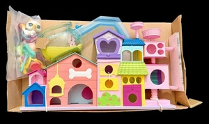 Littlest Pet Shop Ultimate Apartment 2017 juego casa 100 % completo exclusivo - Imagen 1 de 4