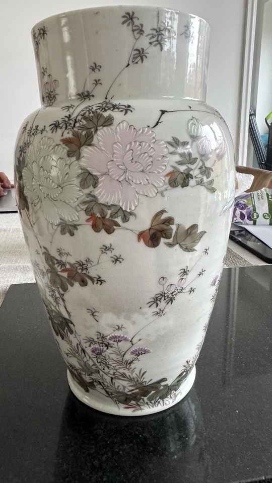 Stunning  japanese antique Pale Celadon vase meiji - Image 1 of 4